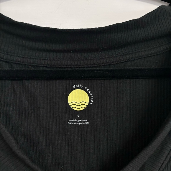 Anthropologie Daily Practice Black V-Neck Tee Small - Picture 4 of 6